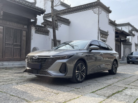 奇瑞 艾瑞泽8 2023款 高能版 2.0T DCT劲