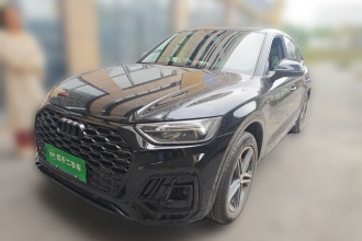 奥迪Q5L Sportback 2024款 40 TFSI 时尚型