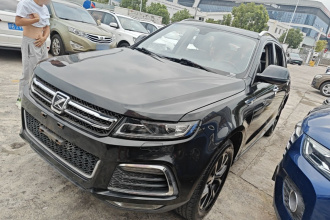众泰T600 2016款 运动版 1.5T 手动尊享型