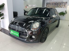 MINI 2016款 1.5T COOPER 五门版