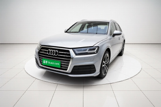 奥迪Q7 2018款 40 TFSI S line运动型