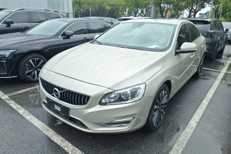 沃尔沃S60 2018款 S60L T4 智远进取版