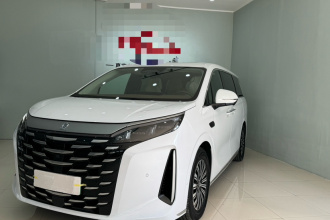 比亚迪 夏 2025款 DM-i 1.5T 180km 超越型