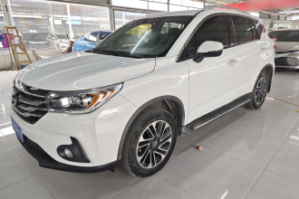 广汽传祺 传祺GS4 2017款 235T 自动两驱精英版