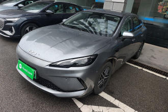 比亚迪 海豹05 DM-i 2025款 DM-i 智驾版 120KM旗舰型