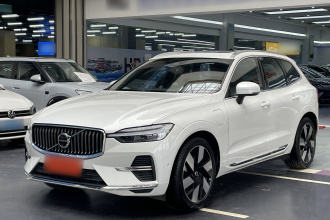 沃尔沃XC60新能源 2024款 T8 插电混动 长续航四驱智雅豪华版
