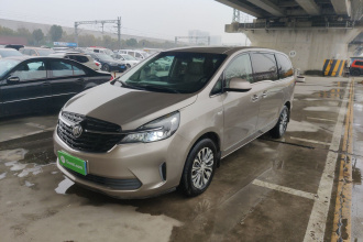 别克GL8 2022款 陆上公务舱 652T 豪华型