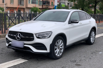 奔驰GLC轿跑 2020款 GLC 260 4MATIC 轿跑SUV
