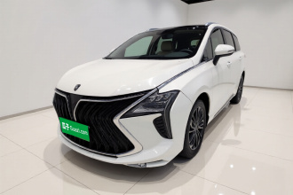 东风风行 风行游艇 2022款 1.5T DCT追风版