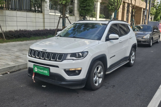 Jeep 指南者 2019款 200T 自动家享-互联大屏版