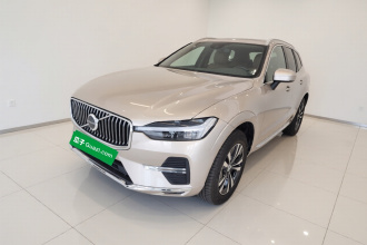 沃尔沃XC60 2025款 B5 四驱智逸豪华版