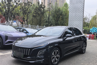 红旗E-QM5 2023款 改款 基础出行版