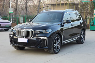 宝马X7 2022款 xDrive40i 尊享型M运动套装