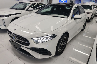奔驰A级 2023款 A 200 L 动感型