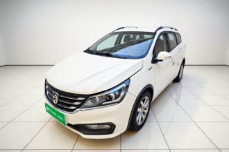 宝骏310W 2017款 1.5L 手动时尚型 国V
