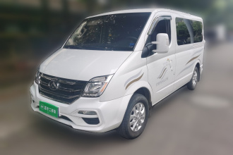 上汽大通MAXUS 新途V80 2023款 2.0T AMT经典傲运通短轴超低顶5/6座