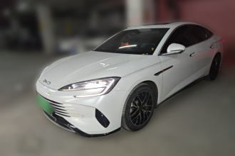 比亚迪 海豹 2023款 DM-i 1.5L 121km 尊贵型