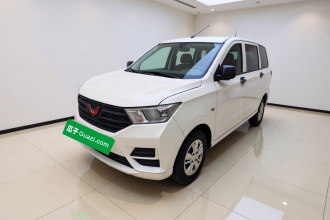 五菱汽车 五菱宏光 2021款 改款1.5L S基本型 电动助力LAR