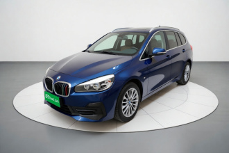宝马2系多功能旅行车 2019款 220i 领先型