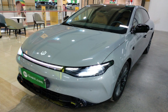 零跑汽车 零跑C01 2024款 纯电 525尊享版