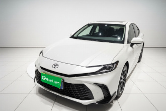 丰田 凯美瑞 2026款 双擎 2.0HSE 运动Lite版