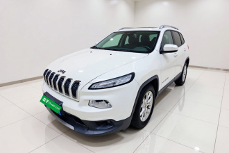 Jeep 自由光 2017款 2.0L 优越版
