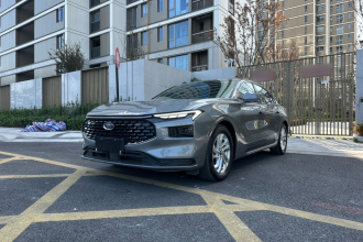 福特 蒙迪欧 2023款 EcoBoost 180 舒雅型
