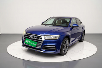 奥迪Q5L 2020款 40 TFSI 荣享时尚型