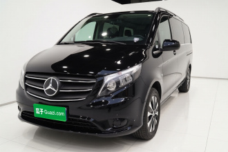 奔驰 威霆 2023款 2.0T 精英版 7座