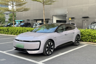 奥迪AUDI 奥迪E5 Sportback 2026款 旗舰quattro型