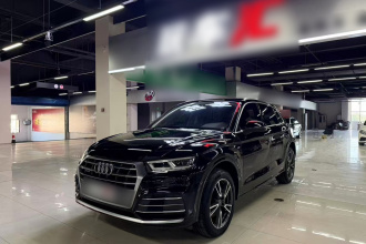 奥迪Q5L 2020款 改款 40 TFSI 荣享时尚型