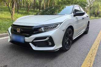 本田 思域 2021款 HATCHBACK 220TURBO CVT潮酷控