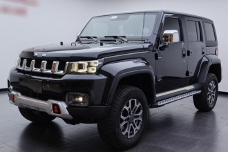 北京越野BJ40 2024款 2.0T 城市猎人荣耀版