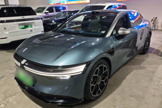 极氪007 2024款 四驱智驾版 100kWh