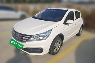 宝骏310 2020款 1.2L 手动舒适型