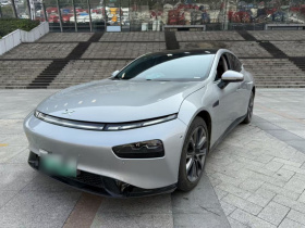 小鹏P7 2022款 670N+