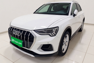 奥迪Q3 2021款 35 TFSI 时尚致雅型