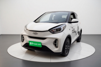 奇瑞QQ 小蚂蚁 2022款 甜粉款 半糖版 磷酸铁锂 29.2kWh 30kW 301km