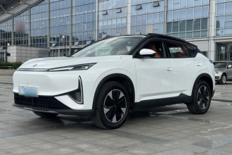 东风风神 风神L7新能源 2025款 205超长续航纵享型