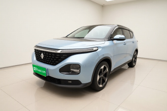 宝骏RM-5 2019款 1.5T CVT 24小时在线尊贵型 6座
