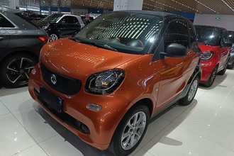 smart fortwo 2015款 1.0L 52千瓦硬顶灵动版