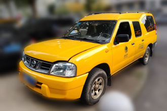 日产ZN厢式车 2013款 2.4L两驱标准型5座