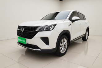 五菱汽车 五菱星辰 2021款 1.5T 手动星悦版