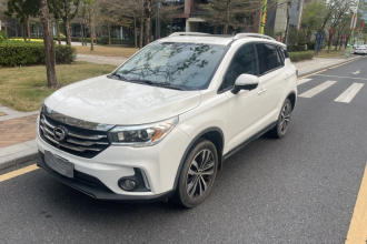 广汽传祺 传祺GS4 2017款 235T 自动两驱豪华智联版