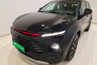 雪佛兰 开拓者 2023款 轻混 650T Redline 霆版