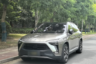 蔚来ES8 2020款 580KM 签名版 六座版