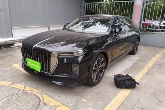 红旗H9 2024款 2.0T 旗畅 私享风尚版