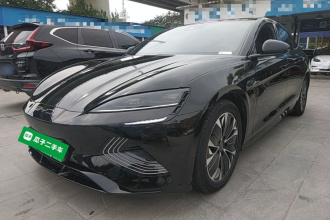 比亚迪 海豹 2023款 冠军版 550km 尊贵型