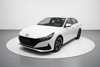现代 伊兰特 2021款 1.5L CVT LUX尊贵版