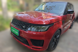 路虎 揽胜运动版 2021款 3.0 L6 HST